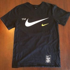 Black Nike T-Shirt